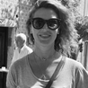 Caroline Lyons