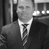 Simon Holt