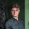 Lukas Balik