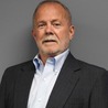 Larry Cox