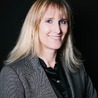 Carolyn S Darrow
